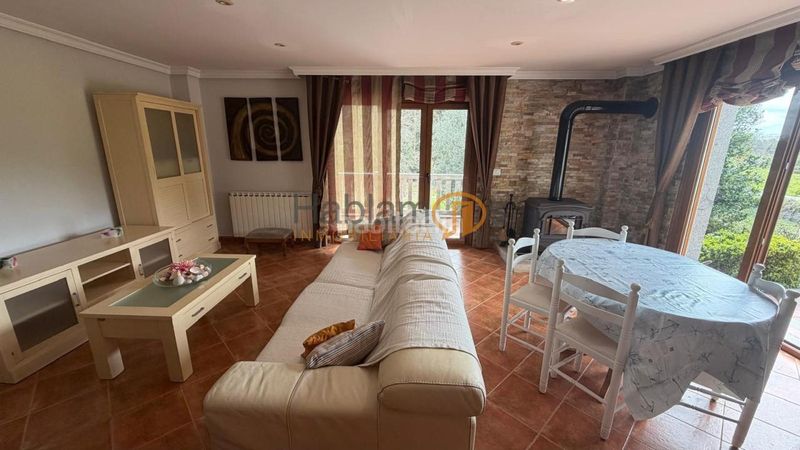 Foto a1db50d0-4a34-4276-8c41-3675b67c5bb9. Chalet en Dorrón Sanxenxo