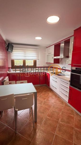 Foto d39c7ea0-b806-45b0-b1b4-773f5d675d75. Chalet en Dorrón Sanxenxo