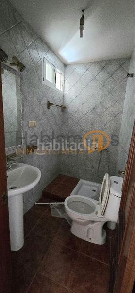 Foto 6a022b9a-463d-4ae2-aa6b-296c9abe267f. Casa amb aparcament a Padrón