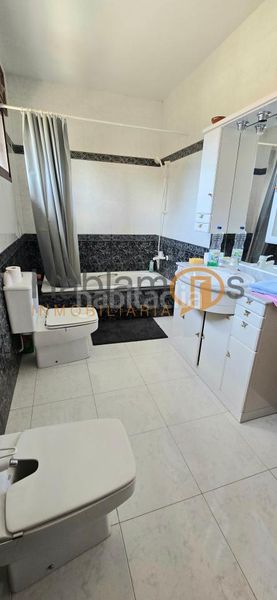Foto e985423b-86bd-4ec7-93bd-bf0874a71f05. Chalet en Sobrán Vilagarcía de Arousa