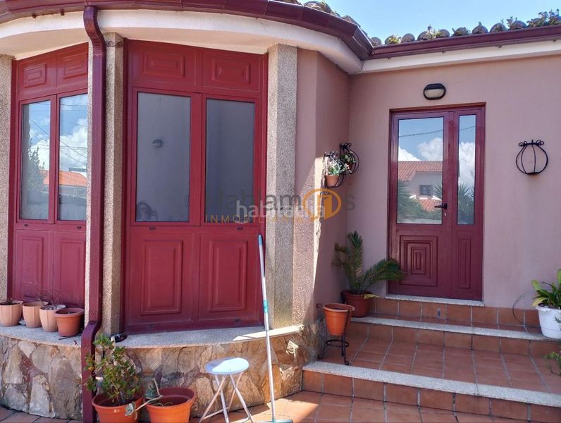Foto ed6671b2-aa3c-42cc-9beb-e4c82d5a03e2. Chalet en Sobrán Vilagarcía de Arousa
