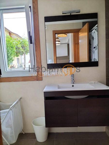 Foto 1fc3f7e4-8d31-40d4-a97f-9bd2df0c365f. Apartament amb calefacció aparcament piscina a Sanxenxo pueblo Sanxenxo