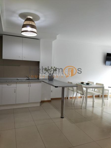 Foto acba8519-84f8-43c8-a81b-3819d5c715ce. Apartament amb calefacció aparcament piscina a Sanxenxo pueblo Sanxenxo