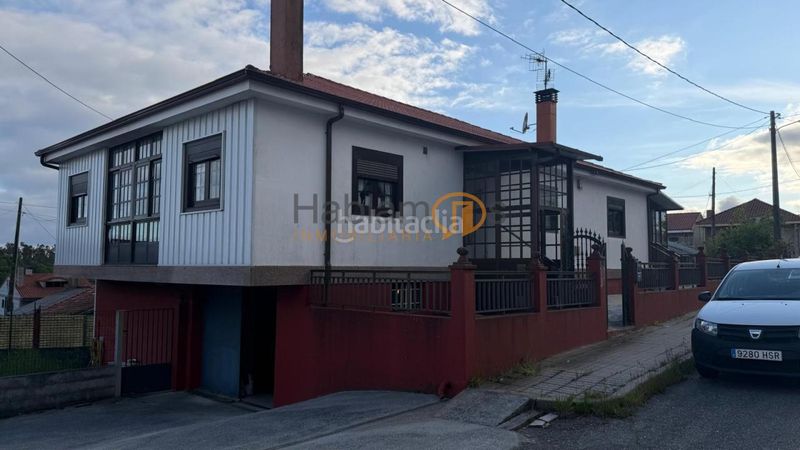 Foto 2dfd1871-b114-4cff-b650-0664d993130a. Chalet en Beariz
