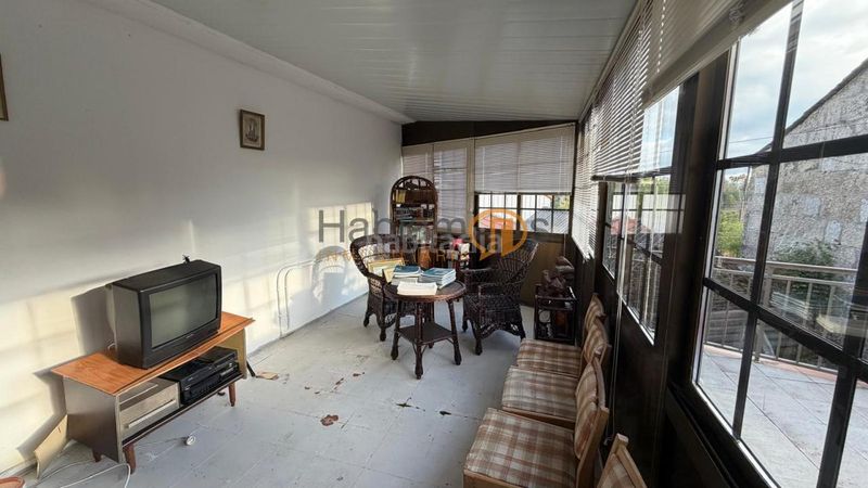 Foto d1b7025b-2255-44b9-9aea-fb8450958d2f. Chalet en Beariz