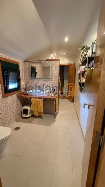 Foto 00934f35-507d-4a8d-8c1a-5c377b95d497. Chalet en Vilaboa