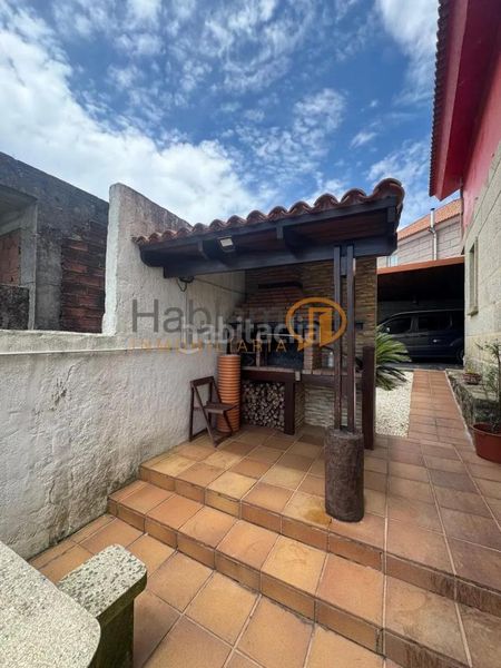 Foto 46183517-faba-4d20-98da-a57a34ff1f56. Chalet en Vilaboa