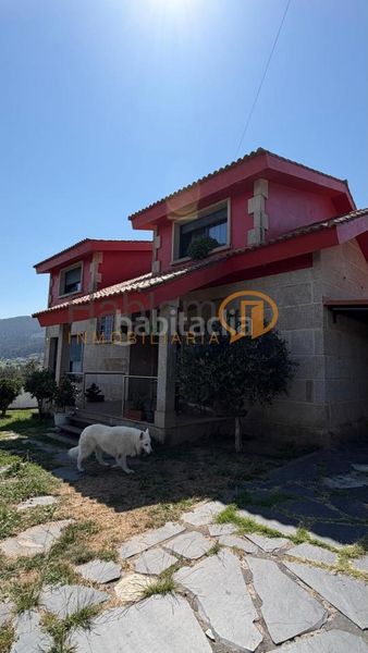 Foto 6b9c4ef6-66b9-438b-8370-480182b746a6. Chalet en Vilaboa