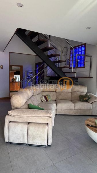 Foto 9f71b624-c190-4393-83d0-00dbe86b5b4f. Chalet en Vilaboa