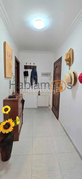 Foto b1ccfa0c-644c-41d8-9e99-4017b9ce8645. Àtic amb calefacció aparcament a Caldas de Reis