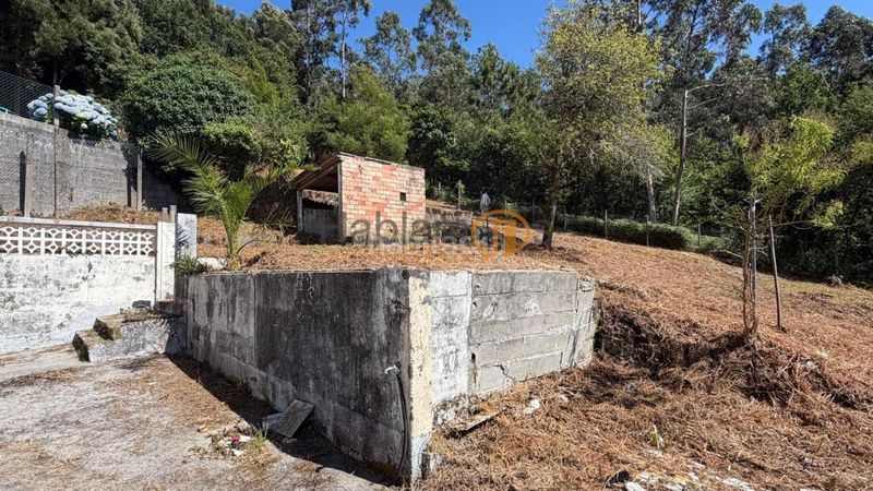 Foto fcae703b-4d13-4344-8c04-c8d303e58a34. Masia amb calefacció aparcament a Bueu