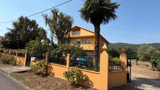Maison à Teo