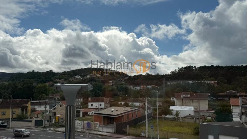 Foto 72491aab-3005-43c7-acdd-fbc7ebb01826. Piso en A Parda Pontevedra