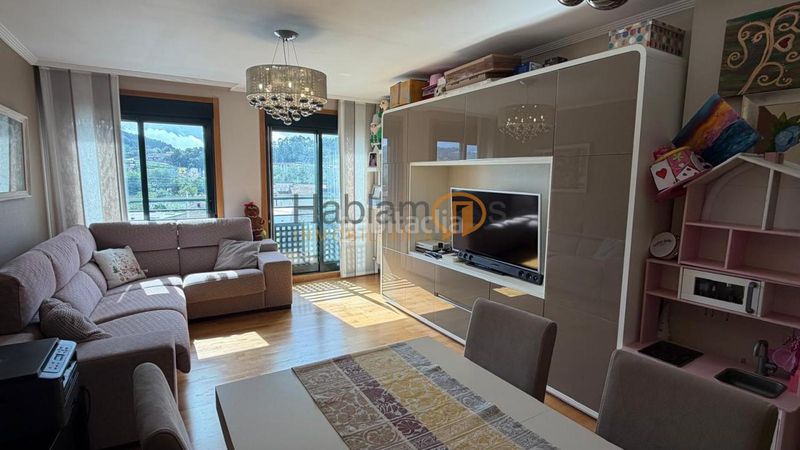 Foto 7ba91d74-295b-4b09-86cd-f9ee607715b4. Piso en A Parda Pontevedra