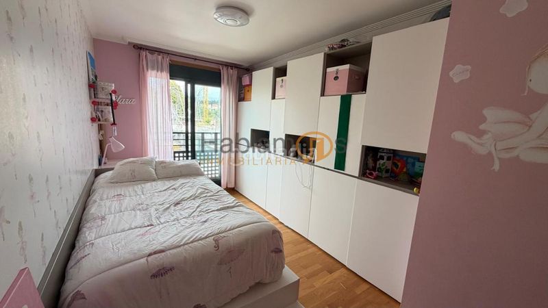 Foto e5cddd54-eb5d-450b-920b-6b1e6cd7236a. Piso en A Parda Pontevedra