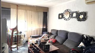 Etagenwohnung in Sant Ildefons. Atención piso 3 habitaciones salón de 5 cristales 1º de altura