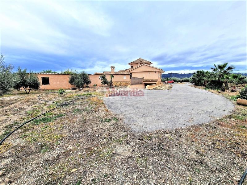 Foto 81ee63f2-fe2c-4392-8f73-d6b7707622de. Chalet with parking pool in Aguaderas Lorca