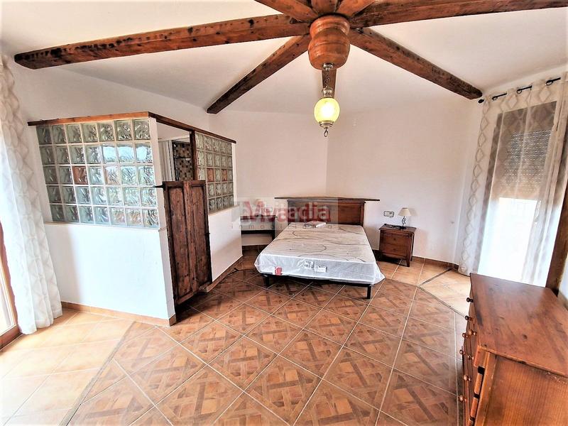 Foto f9eb897f-6b36-40ba-8f35-774d3d2db29e. Chalet with parking pool in Aguaderas Lorca