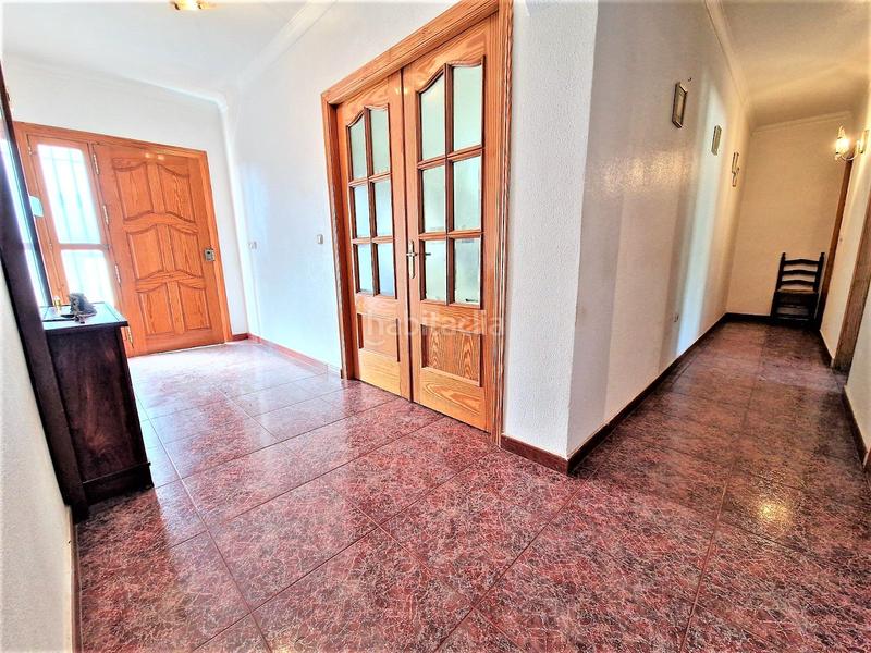 Foto a0cdb14e-7888-46b6-8025-42088f42d0ee. Chalet con parcheggio in Cazalla Lorca