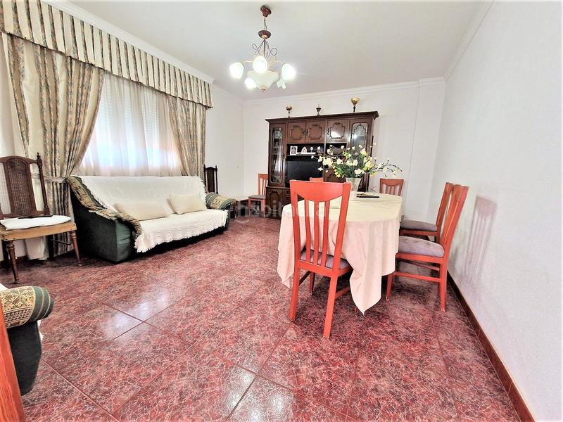 Foto e0af71ea-f843-443f-859b-e7c755985cac. Chalet con parcheggio in Cazalla Lorca