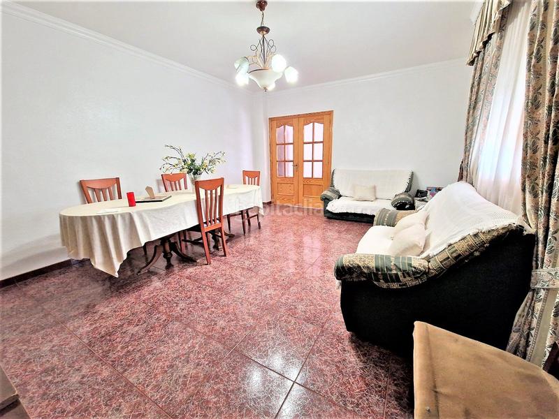 Foto f6da3228-496a-4b69-b5ab-21f5e701f356. Chalet con parcheggio in Cazalla Lorca