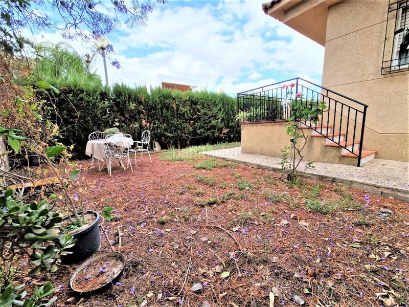 Foto edbdbb0e-1ba6-436b-83ab-dc006aa4e776. Chalet  - calle magnolias -alamedas en Sutullena Lorca