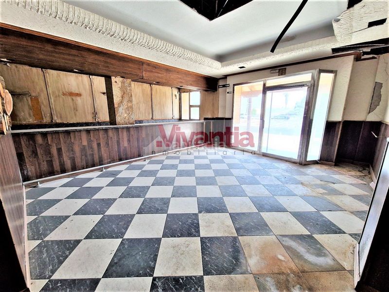 Foto 503a9cb9-3c94-46a6-af59-78c16c6d6886. Local comercial a Los Ángeles - Apolonia Lorca