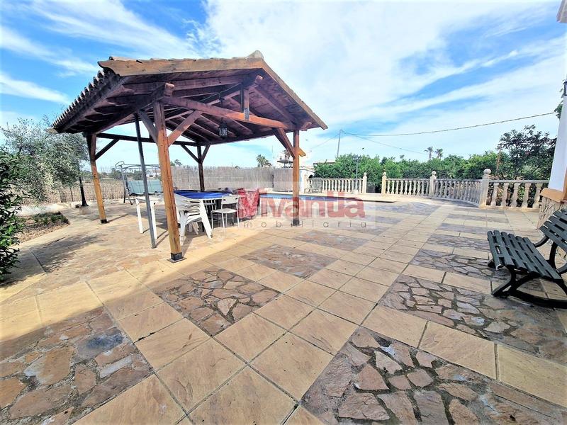 Foto 00cf8f3b-280c-4895-be20-89362d74984b. Xalet amb calefacció aparcament piscina a Campillo Lorca