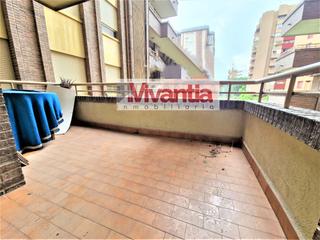 Piso en San Mateo. Vivienda - alameda de cervantes