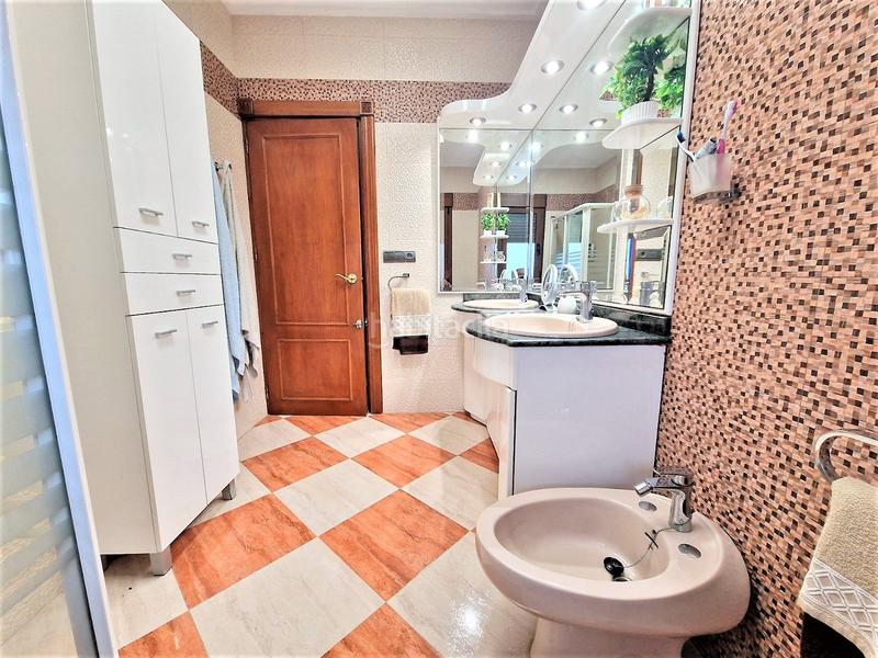 Foto 57c0f6ab-7968-4f56-83ad-fb5bf2ac1a8d. Xalet amb aparcament piscina a Marchena Lorca