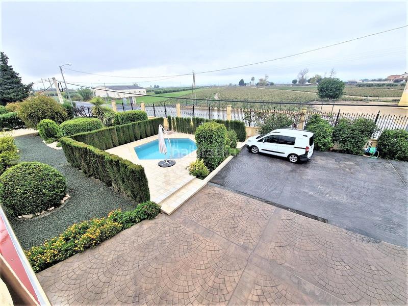 Foto b4d68c28-d7a0-4a73-91e8-59728c92a423. Xalet amb aparcament piscina a Marchena Lorca