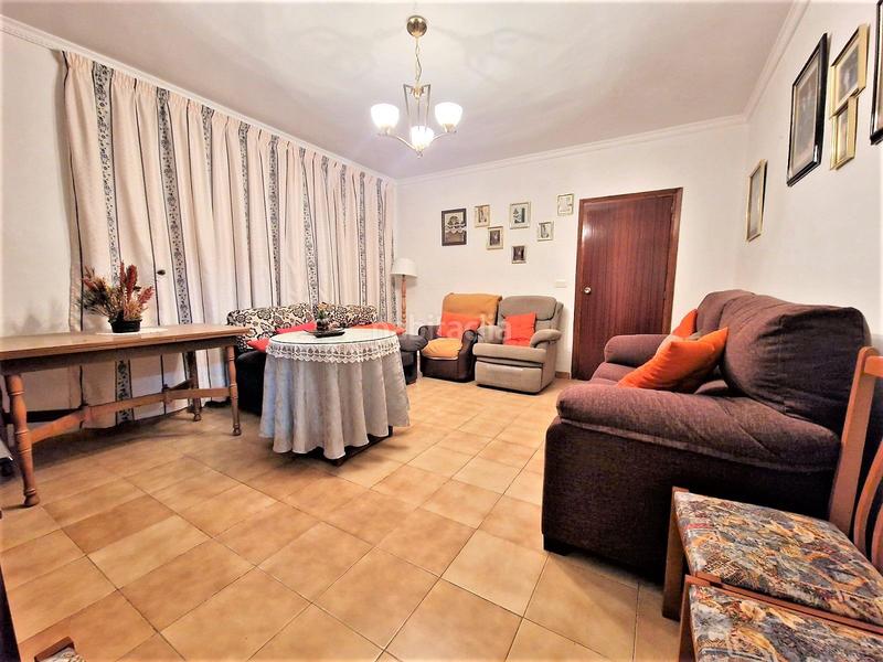 Foto ea0338f0-9367-44fb-83f4-54f6a905a4de. Xalet amb aparcament piscina a Marchena Lorca