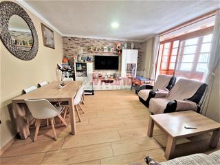 Piso en San Mateo. Vivienda - centro - corredera