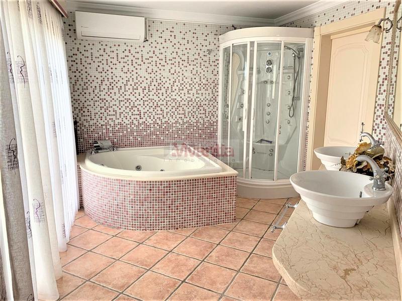 Foto ae4d2be3-6880-4fe3-bb86-7a8329b66ca2. Xalet amb calefacció aparcament piscina a Campillo Lorca