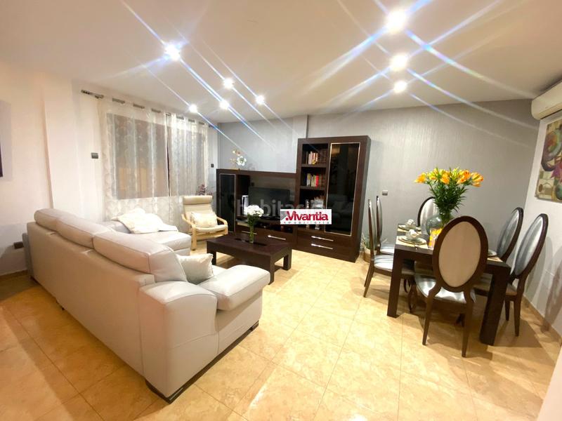 Foto c9b609ed-c0be-4a00-8b8c-ab802facf1da. Duplex avec chauffage parking dans La Hoya Lorca