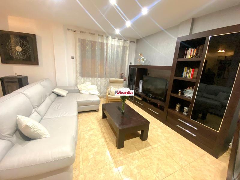 Foto d13308b9-ddba-4a74-951e-13898055f072. Duplex avec chauffage parking dans La Hoya Lorca