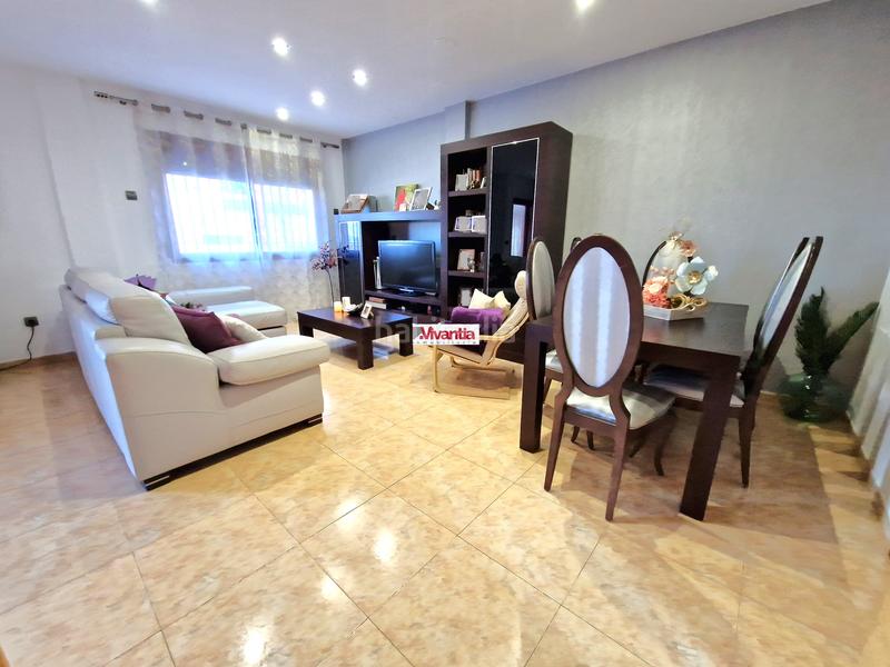 Foto de83d06b-42e3-4cee-a01e-b16a104732c3. Duplex avec chauffage parking dans La Hoya Lorca