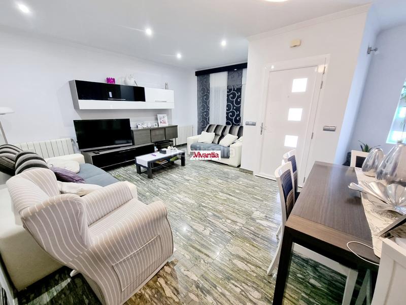 Foto d5db4ac8-5a9c-4fc5-bb20-99a9f2efbded. Chalet con parcheggio in Santa Quiteria - Virgen de las Huertas Lorca