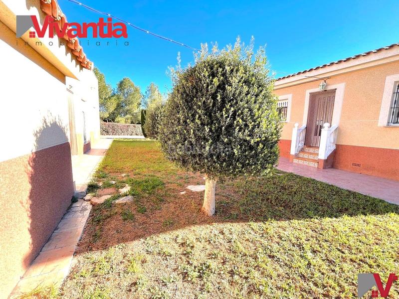 Foto 10209f6c-8780-42ef-9dd7-fe5326c06c79. Chalet avec cheminée chauffage parking dans Torrealvilla Lorca