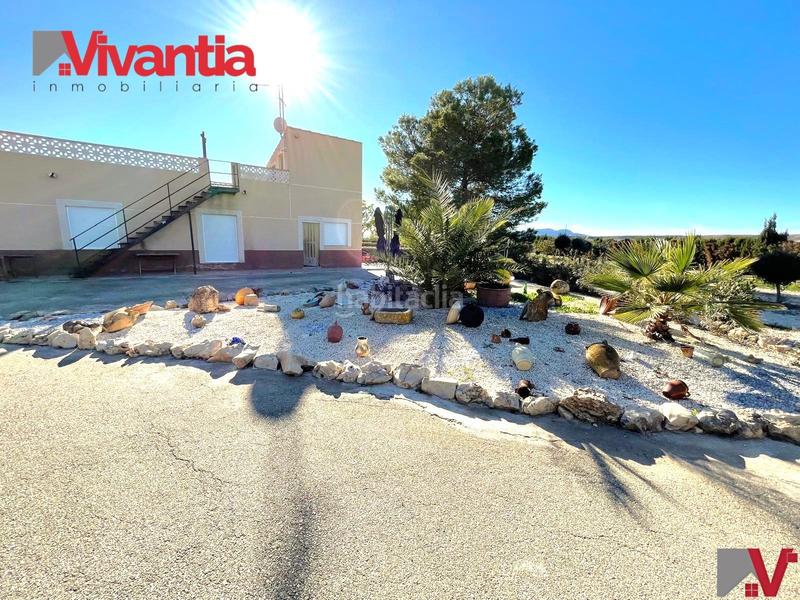 Foto 2fd3c8ff-bc82-469b-b70a-c58ea0df2b84. Chalet avec cheminée chauffage parking dans Torrealvilla Lorca