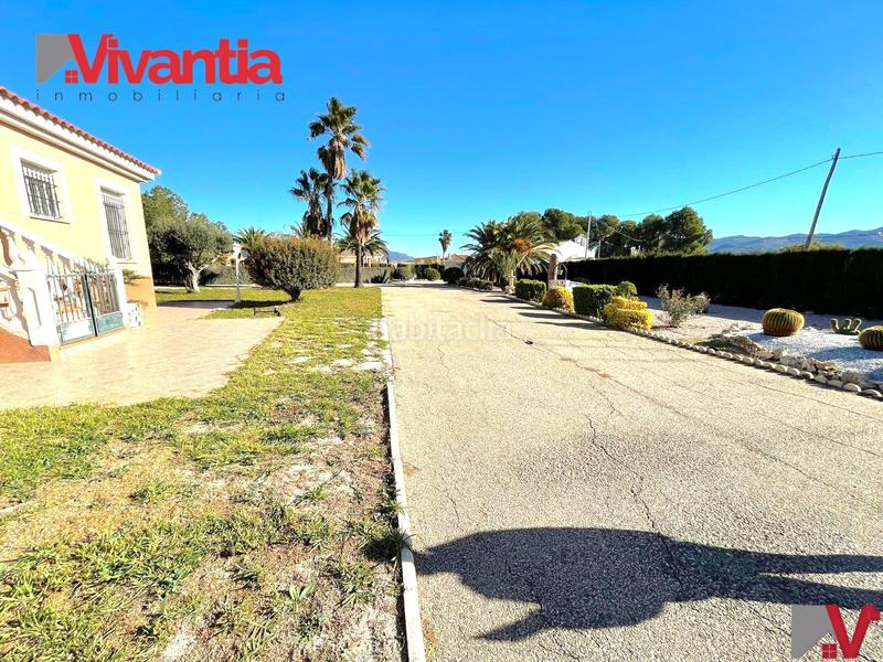 Foto 33684a1c-4c1f-4d6d-af3a-4964e10374a8. Chalet avec cheminée chauffage parking dans Torrealvilla Lorca