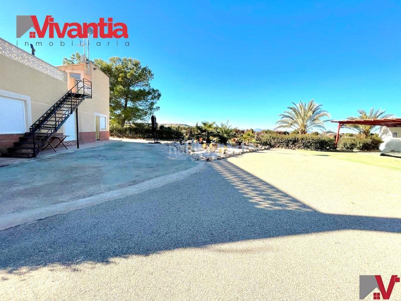 Foto 59ec892f-69fc-4094-a9cd-f3b48af3e47d. Chalet avec cheminée chauffage parking dans Torrealvilla Lorca