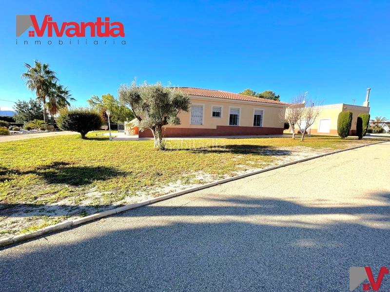 Foto 843a799f-fb08-48c8-be1f-5899663977f9. Chalet avec cheminée chauffage parking dans Torrealvilla Lorca