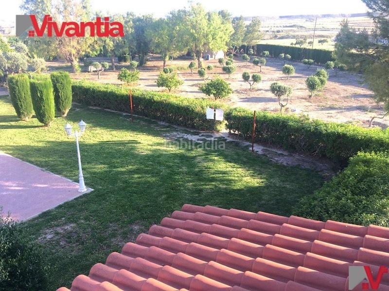 Foto a058d27c-b155-4717-b9ba-4a406886ac4d. Chalet avec cheminée chauffage parking dans Torrealvilla Lorca