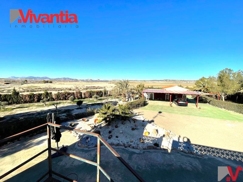 Foto cae1cc8e-8b4e-46f6-819c-a7c04cc6bc07. Chalet avec cheminée chauffage parking dans Torrealvilla Lorca