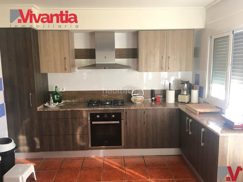 Foto df25ca7e-0037-43a4-8ffb-17288ceb4cc5. Chalet avec cheminée chauffage parking dans Torrealvilla Lorca