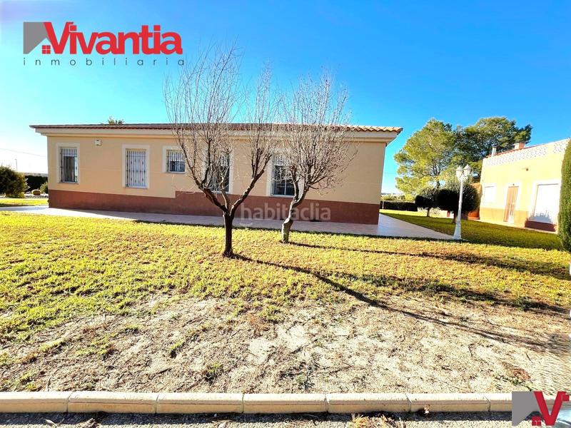 Foto e21b762c-d356-4d6b-b2da-bd96788ddf7a. Chalet avec cheminée chauffage parking dans Torrealvilla Lorca