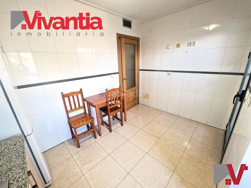 Foto f7f0dbe0-926e-44cf-80c6-9dd5b0a499bd. Flat with parking in Los Ángeles - Apolonia Lorca