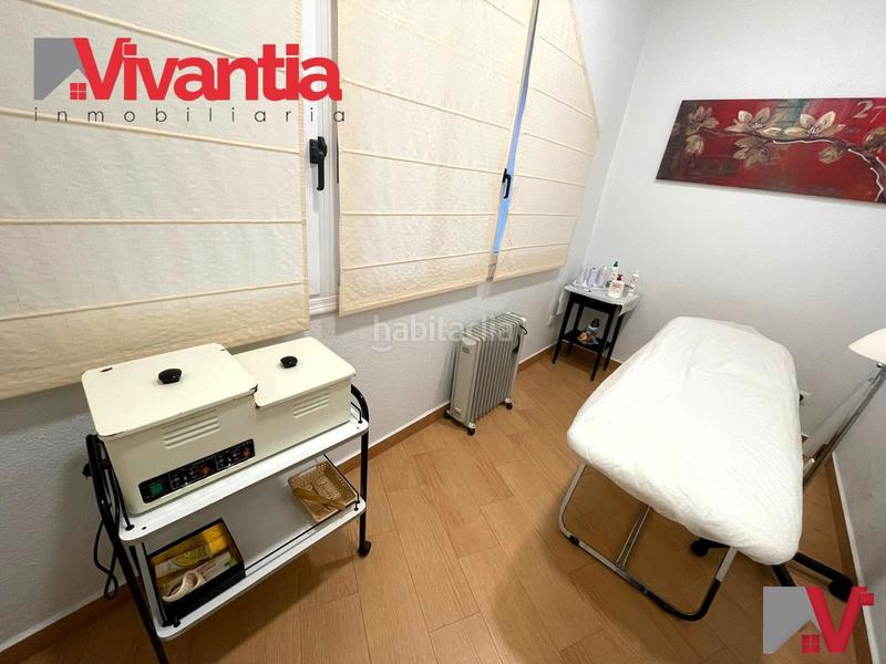 Foto 55a74b62-124d-48f4-bc78-a5dbd1a0b4dc. Alquiler local comercial local-estetica en San José Lorca