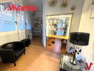 Business premise in Calle José Mouliaá